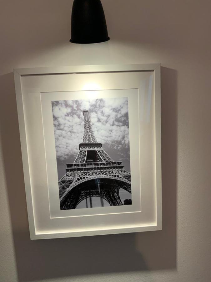 Quartier bas Montreuil à 3minutes du métro Apartamento Exterior foto