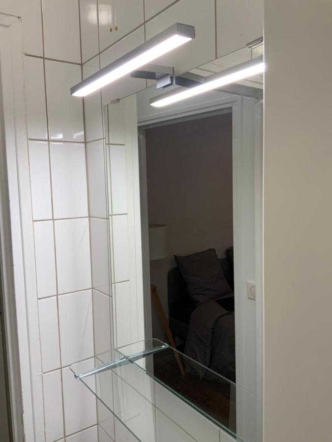 Quartier bas Montreuil à 3minutes du métro Apartamento Exterior foto